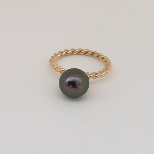 Tahitian Peacock Pearl Gumball Ring