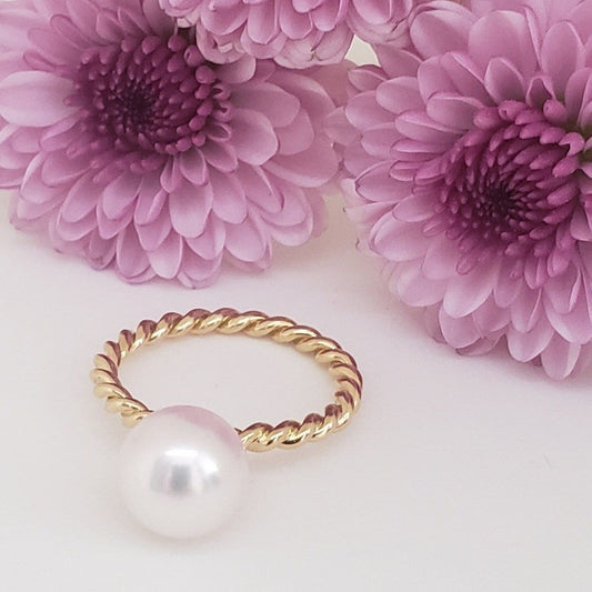 Akoya Gumball Ring