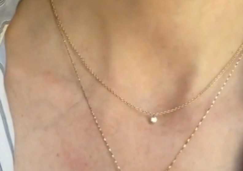 Floating diamond necklace